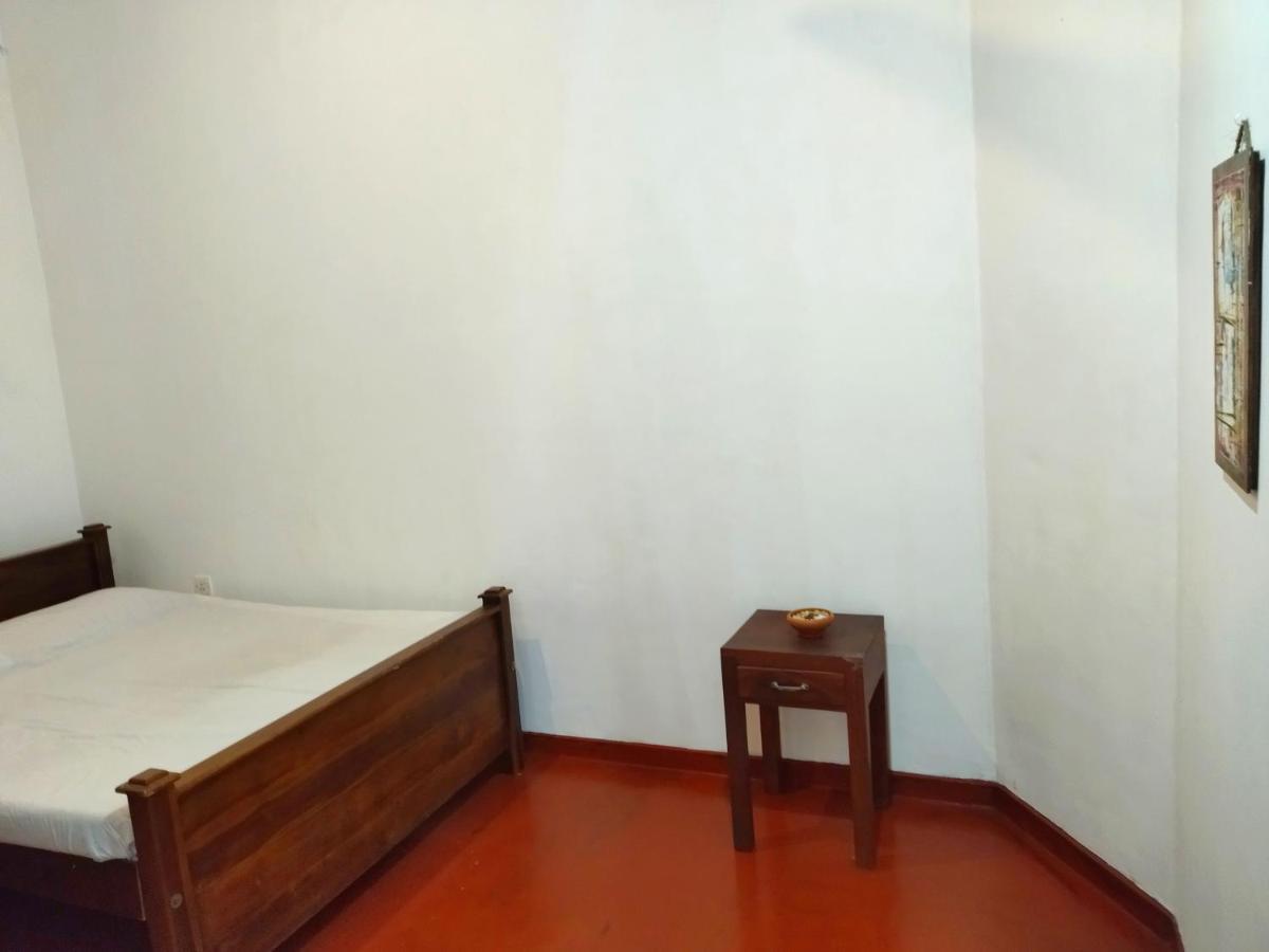Mama'S Hostel Ahangama Ngoại thất bức ảnh