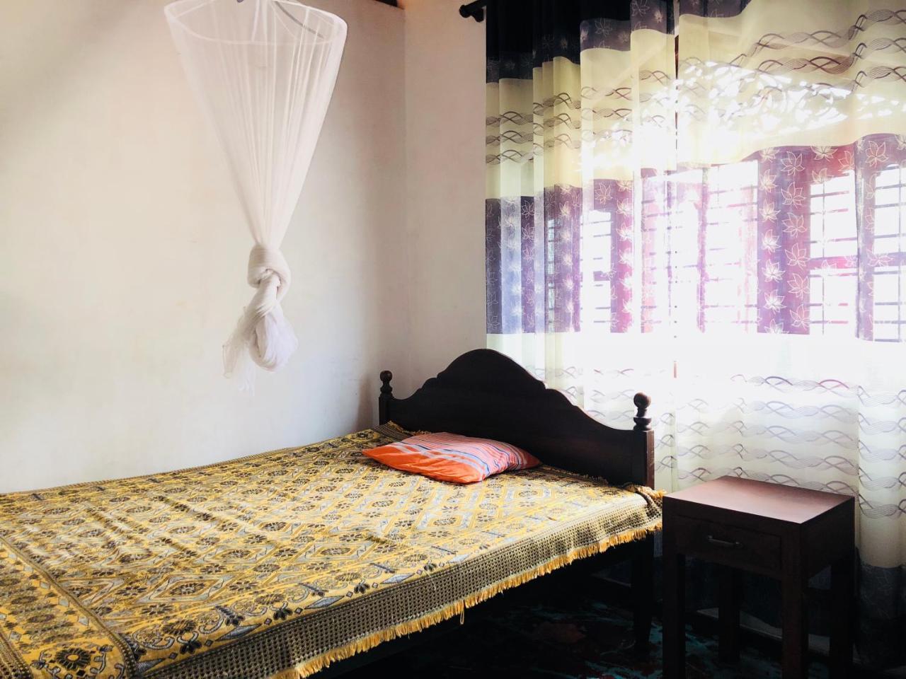 Mama'S Hostel Ahangama Ngoại thất bức ảnh
